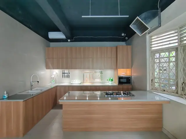 Kitchen set studio